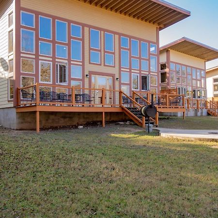 Seven Bluff Cabins Concan Zewnętrze zdjęcie