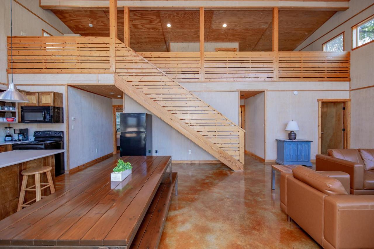 Seven Bluff Cabins Concan Zewnętrze zdjęcie