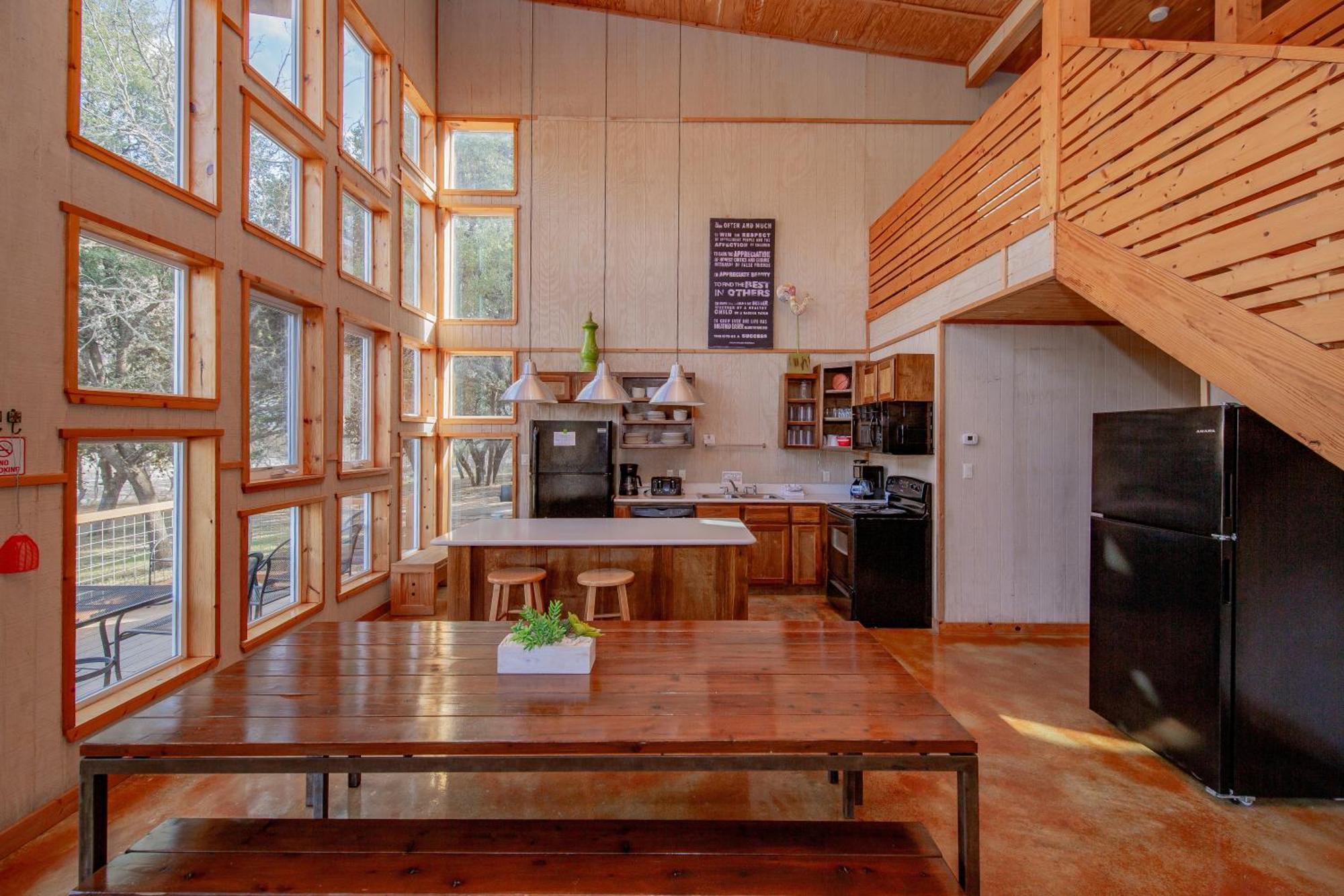 Seven Bluff Cabins Concan Zewnętrze zdjęcie