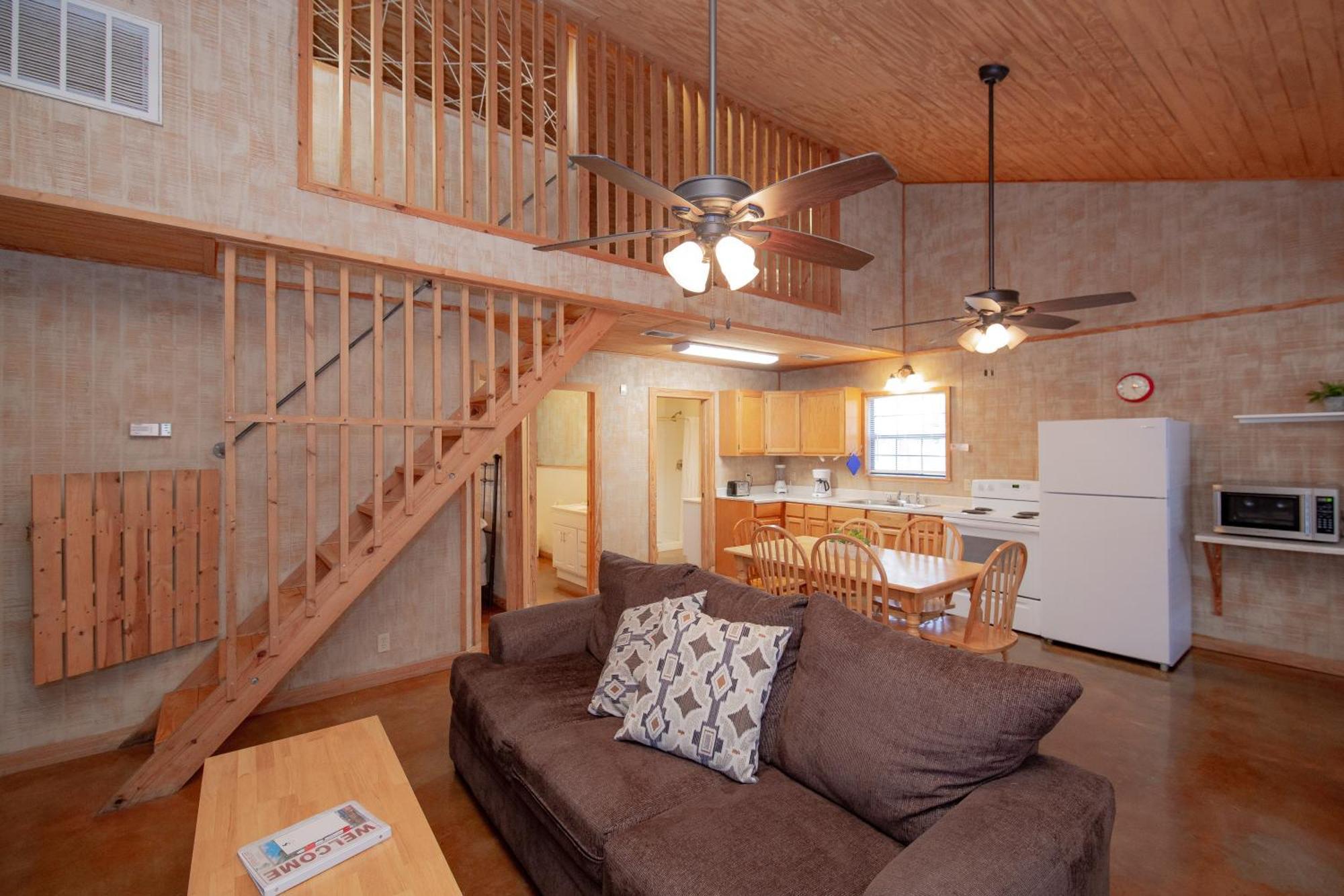 Seven Bluff Cabins Concan Zewnętrze zdjęcie