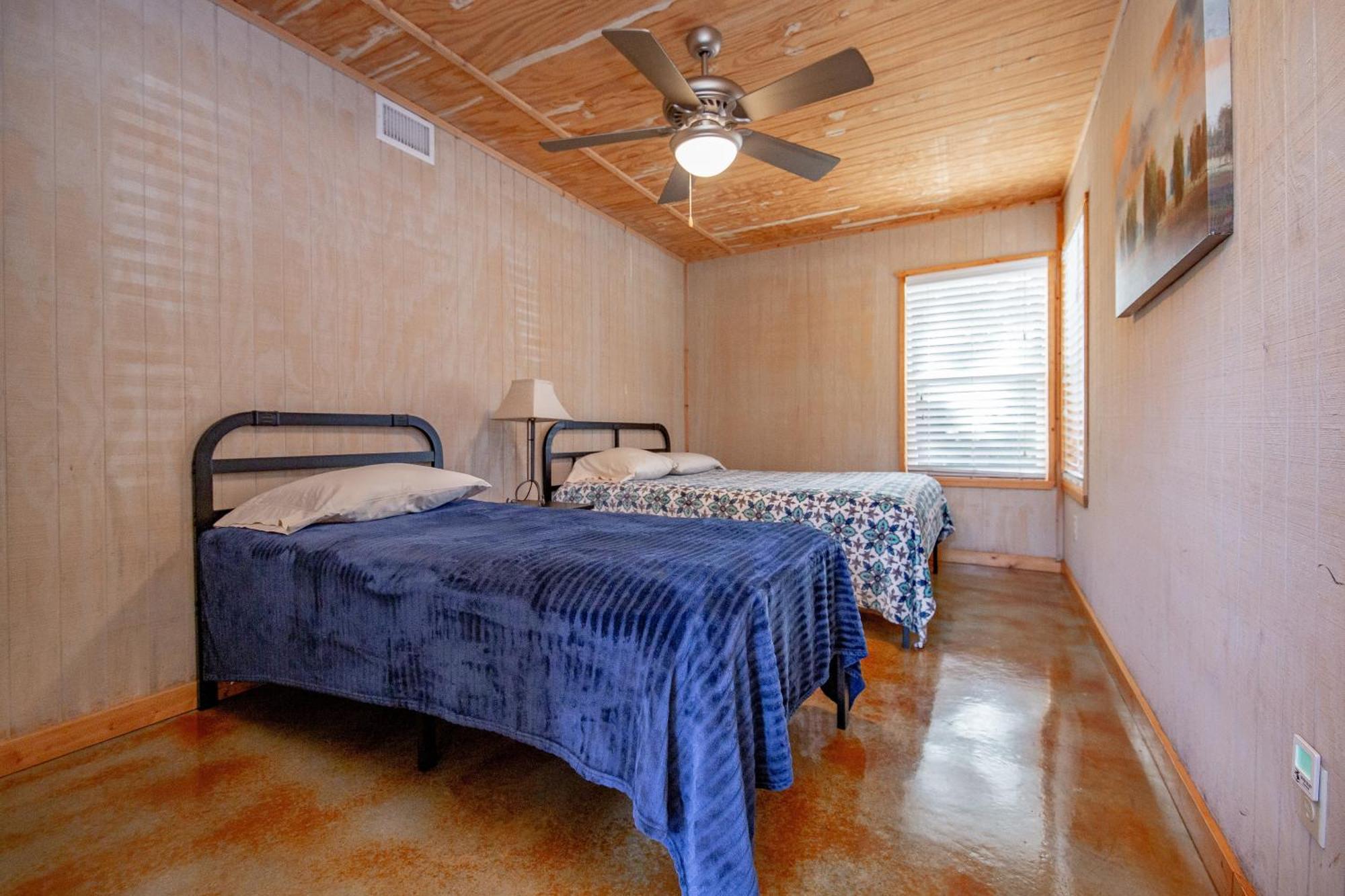 Seven Bluff Cabins Concan Zewnętrze zdjęcie