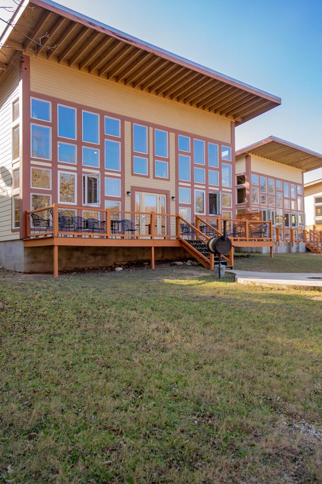 Seven Bluff Cabins Concan Zewnętrze zdjęcie